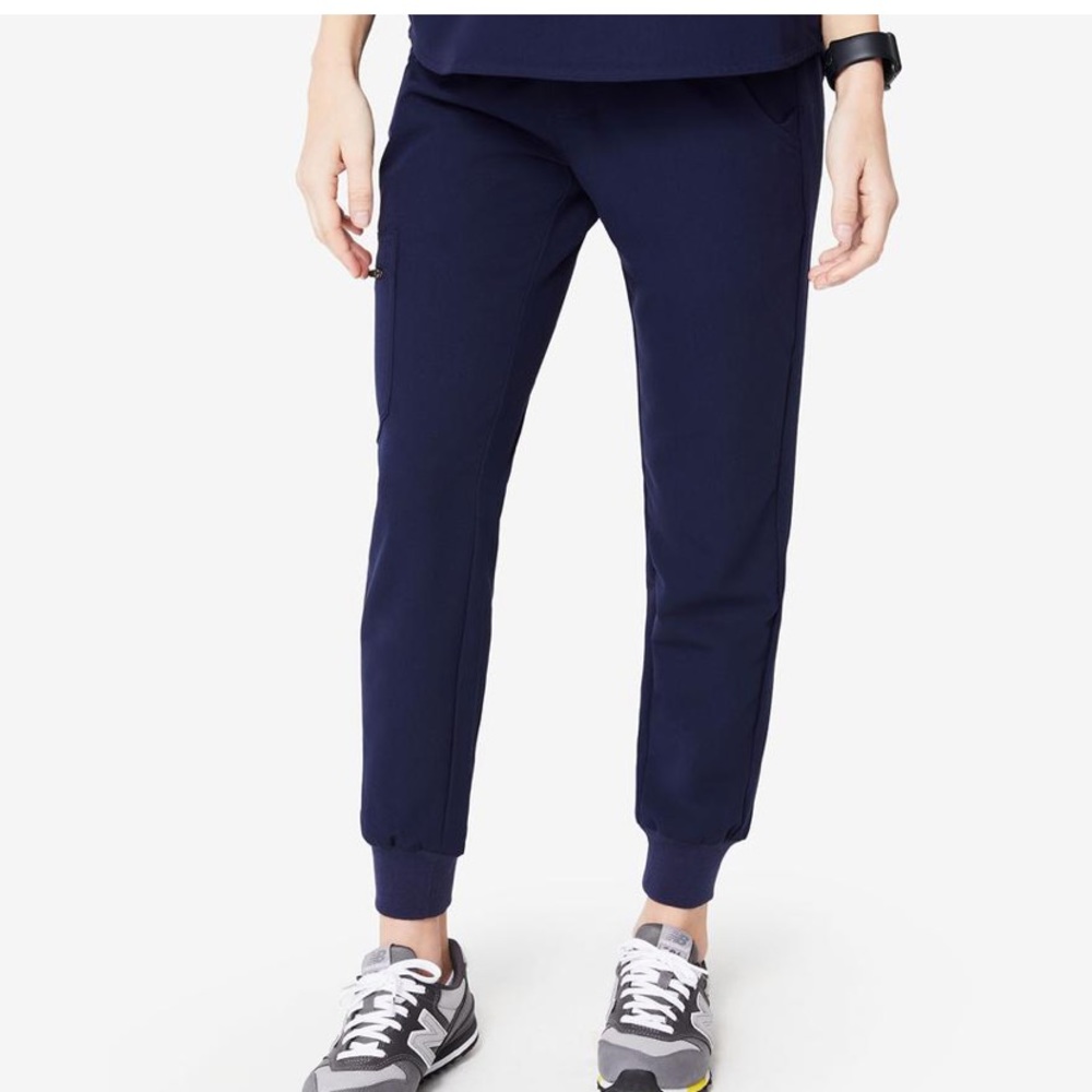 Jogger scrub pants